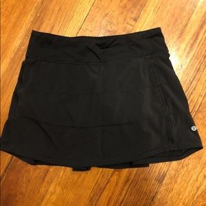 Lululemon Pace Setter skort